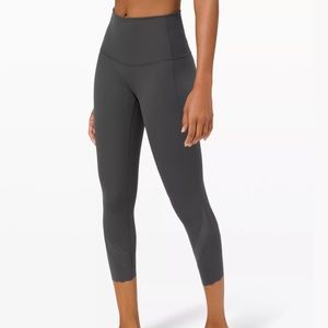 Wunder Under High Rise Crop 23” Scallop Full-on Luxtreme